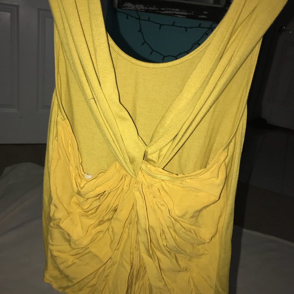Golden/yellow top